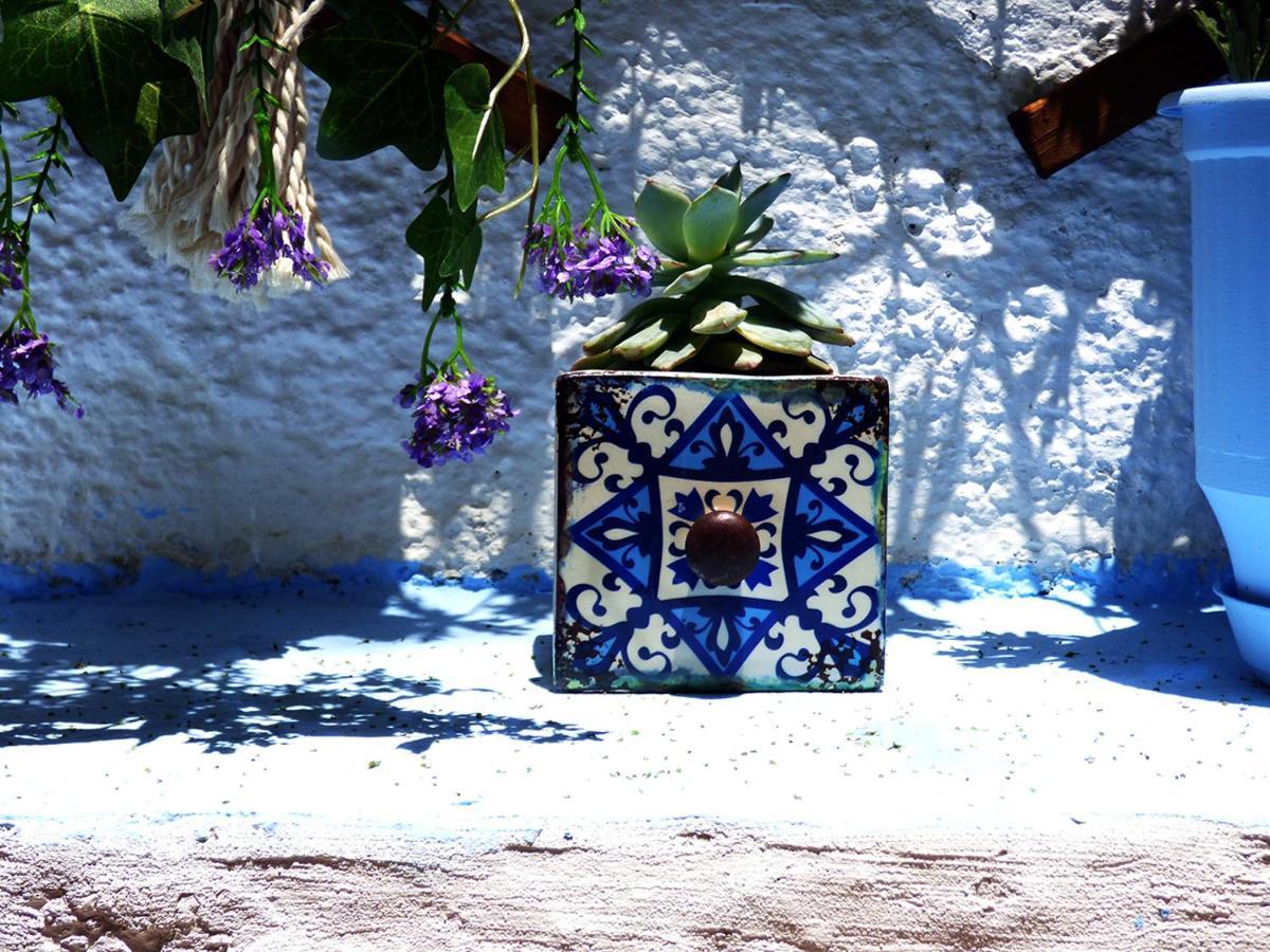 Tasoula Guest House Adamantas  Exteriör bild